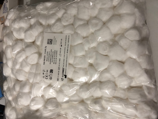 Sachet de 700 coton boules